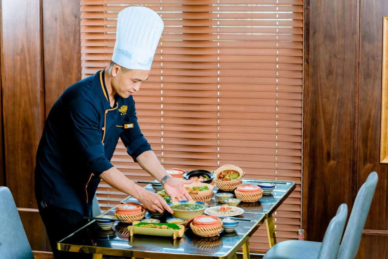Golden Lotus Luxury Hotel Danang - Complimentary Daily Afternoon Tea Exterior foto